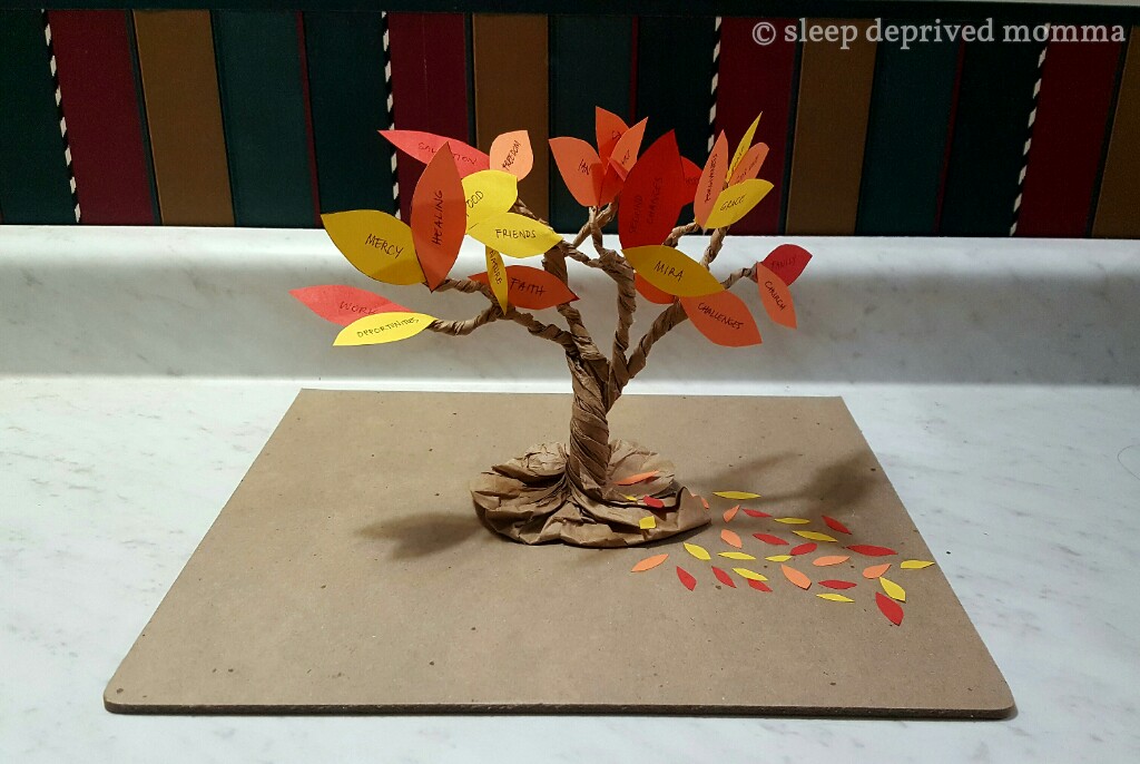 thanksgiving-paper-tree_wm.jpg